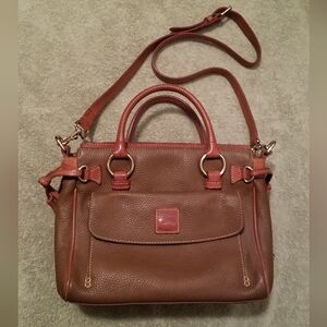 Dooney and Bourke shoulder bag